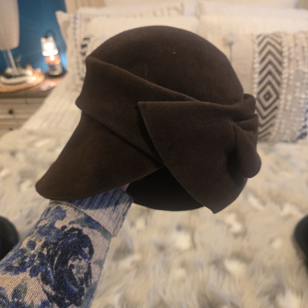 Brenda Lynn Elegant Vintage Brown Women's Hat